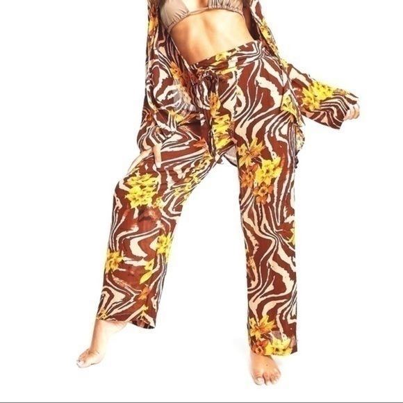 ASOS Printed Pant Set - Picture 5 of 8